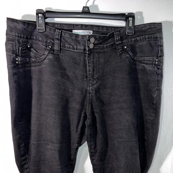 YMI wanna better butt, 18, black, stretch cuffed button zip, 5 pocket denim - Picture 2 of 9